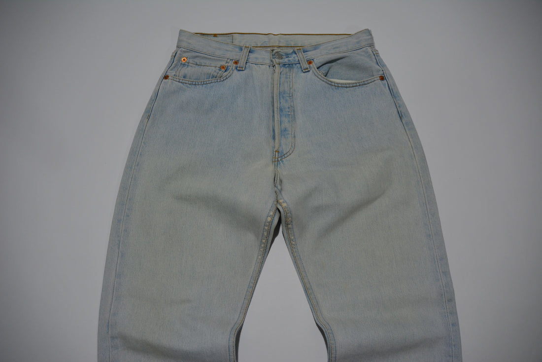 Light Blue Denim Levi's 501